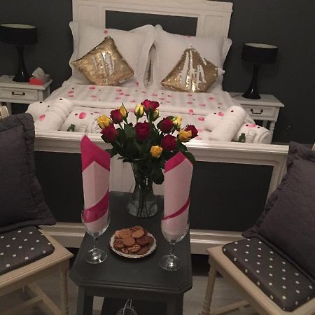 Bienvenue Chez Zina Otel Vesoul Dış mekan fotoğraf